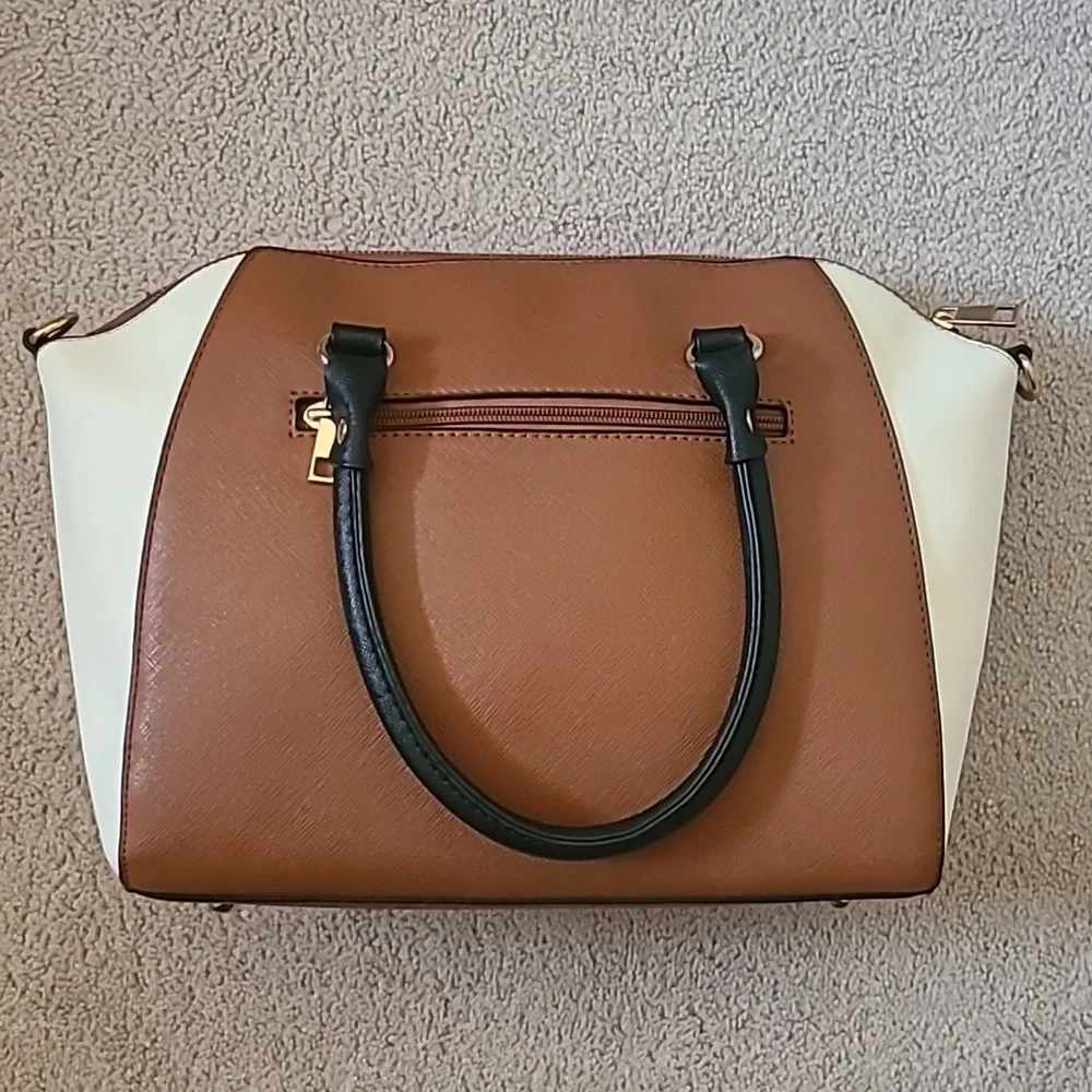 Neutral Colorblock Purse - Picture 2 of 6
